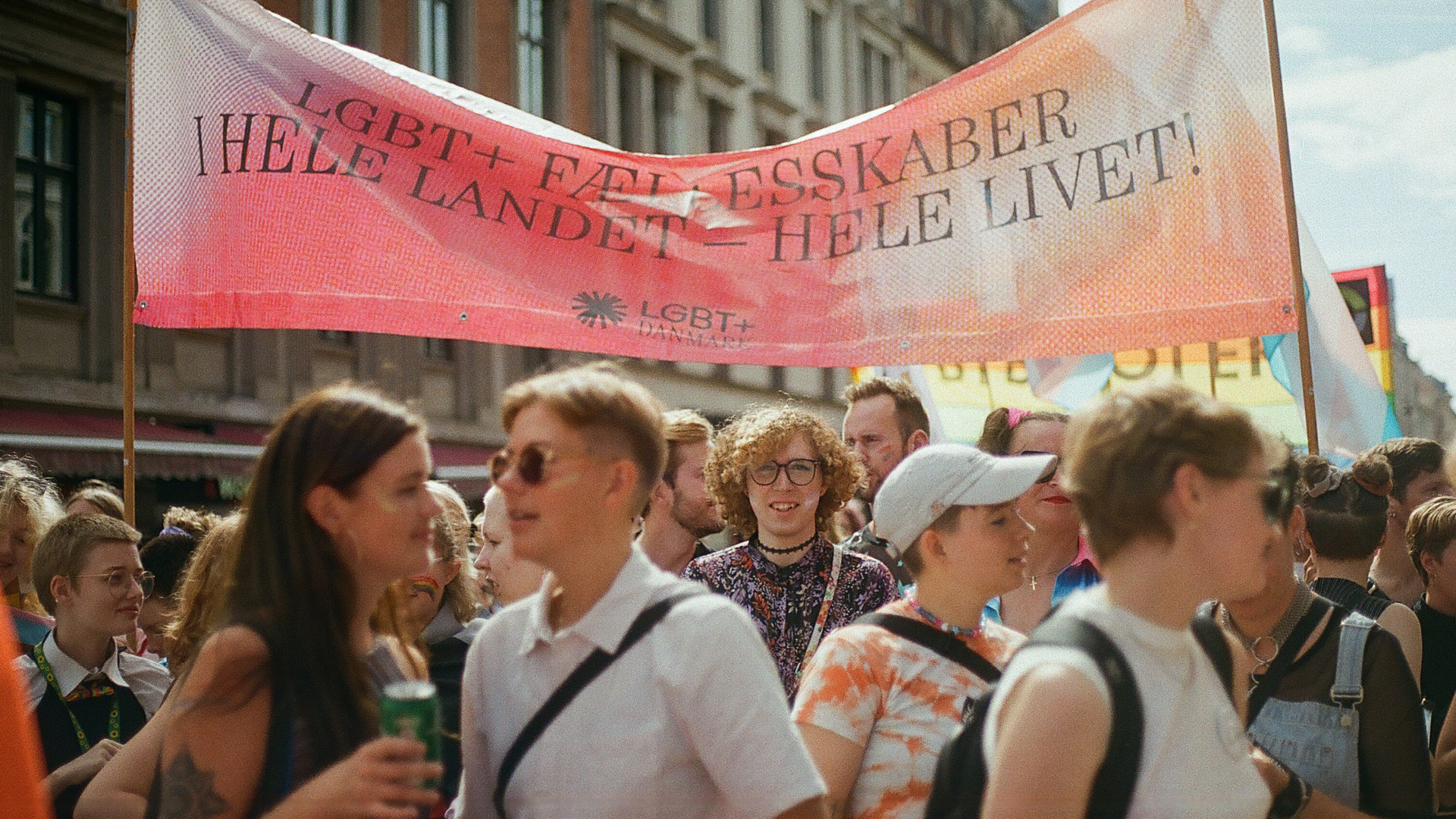 Mennesker til parade